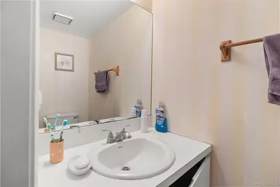 129 Beecher Avenue Extension, East Islip, NY 11730 - Photo 12