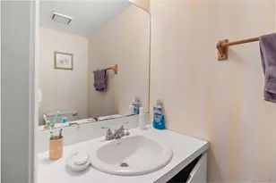 129 Beecher Ave Ext, East Islip, NY 11730 - Photo 12