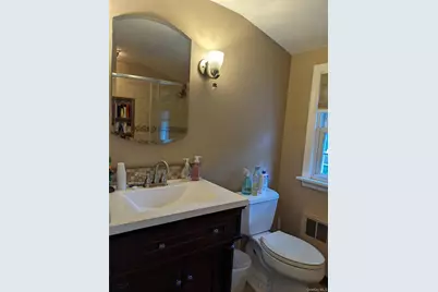 2 Rhode Island Avenue, Massapequa, NY 11758 - Photo 10
