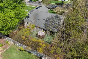 1076 Melissa Ln, North Bellmore, NY 11710 - Photo 26