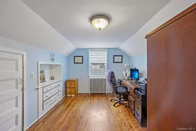 20 Arizona Avenue, Rockville Centre, NY 11570 - Photo 28