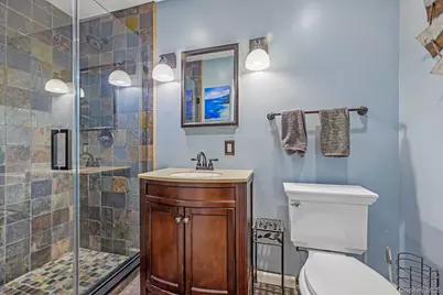 20 Arizona Avenue, Rockville Centre, NY 11570 - Photo 22