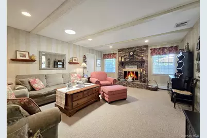 3 Memory Way, Stony Brook, NY 11790 - Photo 12