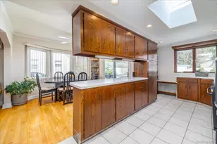 49 Park Ave, Malverne, NY 11565 - Photo 8