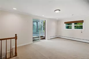 39 Morris Dr, Syosset, NY 11791 - Photo 12