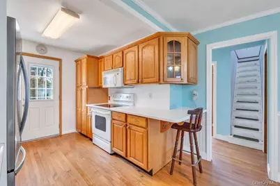 52 Washington Avenue, Mastic, NY 11950 - Photo 14
