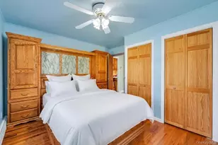 52 Washington Ave, Mastic, NY 11950 - Photo 18
