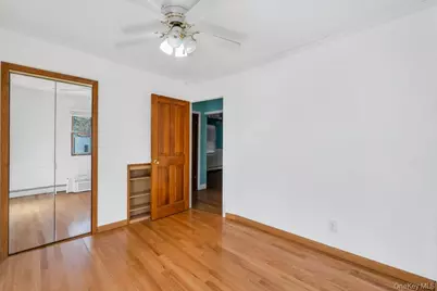 52 Washington Avenue, Mastic, NY 11950 - Photo 20