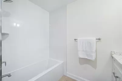 2040 Crompond Road #6, Yorktown Heights, NY 10598 - Photo 18