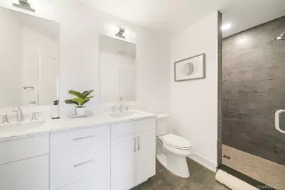 2040 Crompond Road #22, Yorktown Heights, NY 10598 - Photo 12