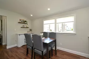 3117 Newport Ave, Medford, NY 11763 - Photo 10