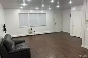 167-26 108th Dr, Jamaica, NY 11433 - Photo 2