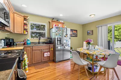 49 Oakdale Avenue, Patchogue, NY 11772 - Photo 8