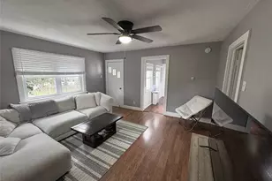 529 Montauk Hwy, Westhampton Beach, NY 11978 - Photo 8