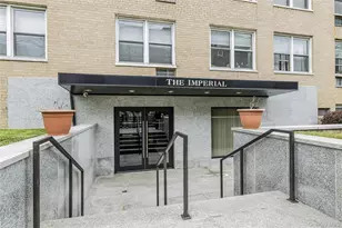377 Westchester Ave, Port Chester, NY 10573 - Photo 10