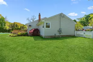14 Harbor Ln, Glen Head, NY 11545 - Photo 46