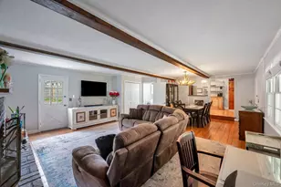 79 Brooksite Dr, Smithtown, NY 11787 - Photo 12