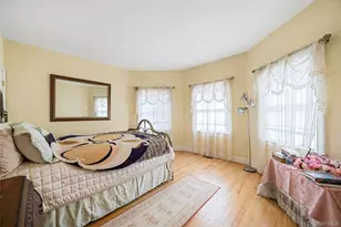 2 Deepwells Ln, Saint James, NY 11780 - Photo 16