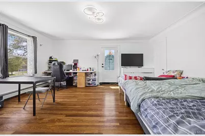 191 Cathedral Avenue, Hempstead, NY 11550 - Photo 22
