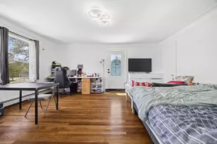 191 Cathedral Ave, Hempstead, NY 11550 - Photo 22