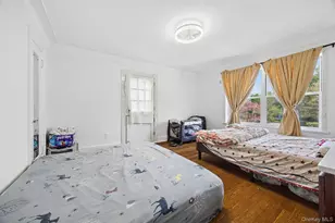 191 Cathedral Ave, Hempstead, NY 11550 - Photo 20