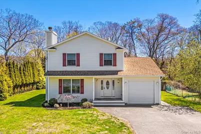 15A Sherman Avenue, Hampton Bays, NY 11946 - Photo 2
