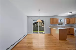 15a Sherman Ave, Hampton Bays, NY 11946 - Photo 10