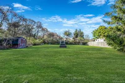 9 Hickory Lane, East Moriches, NY 11940 - Photo 24