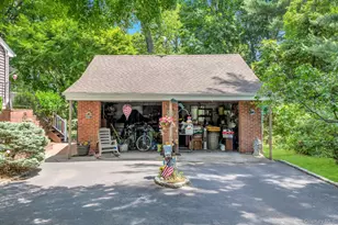 50 Soundview Dr, Northport, NY 11768 - Photo 6