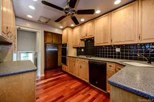 40 Deforest Ave, West Islip, NY 11795 - Photo 8