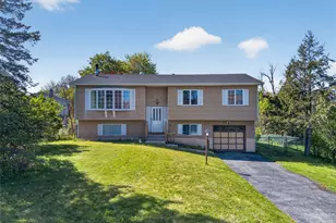 12 Weather Vane Way, Middletown, NY 10940 - Photo 2