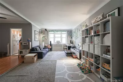 63-61 99th Street #E6, Rego Park, NY 11374 - Photo 2