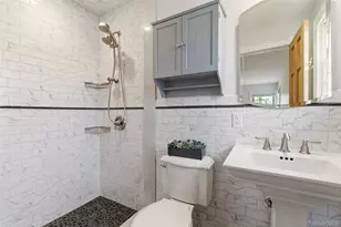2 W Oak Hill Dr, Oyster Bay, NY 11771 - Photo 20
