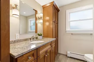 2 W Oak Hill Dr, Oyster Bay, NY 11771 - Photo 22