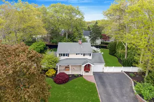 37 Marc Dr, Ridge, NY 11961 - Photo 4