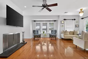 45-87 Browvale Ln, Little Neck, NY 11362 - Photo 10