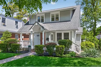 45-87 Browvale Lane, Little Neck, NY 11362 - Photo 4