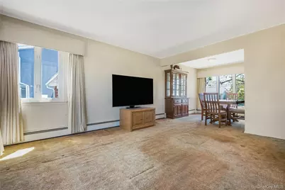 2646 Beech Street, East Meadow, NY 11554 - Photo 4