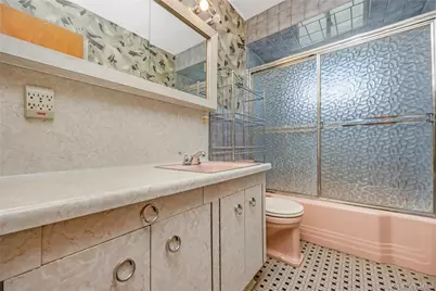 2646 Beech Street, East Meadow, NY 11554 - Photo 10