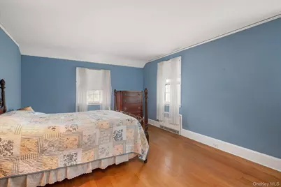 108 Charles Street, Mineola, NY 11501 - Photo 18