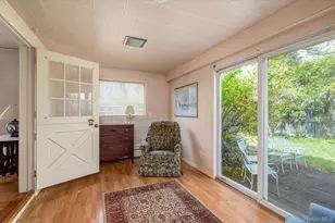 108 Charles St, Mineola, NY 11501 - Photo 6