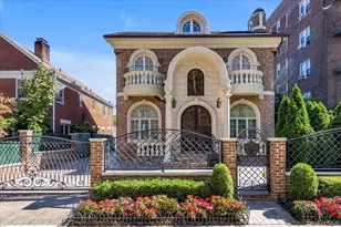 72-07 112th St, Forest Hills, NY 11375 - Photo 2