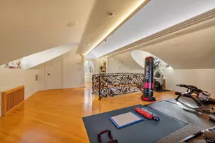72-07 112th St, Forest Hills, NY 11375 - Photo 20