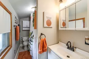 24 E Market St, Hyde Park, NY 12538 - Photo 20