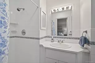 1061 Clay Ave, Pelham, NY 10803 - Photo 14