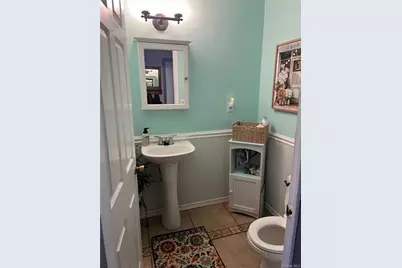 533 Montauk Highway, Westhampton Beach, NY 11978 - Photo 10