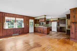 42 Senne Rd, Northport, NY 11768 - Photo 8