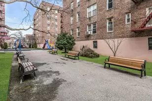 33-25 90th St, Jackson Heights, NY 11101 - Photo 18