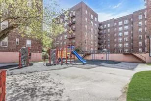 33-25 90th St, Jackson Heights, NY 11101 - Photo 20