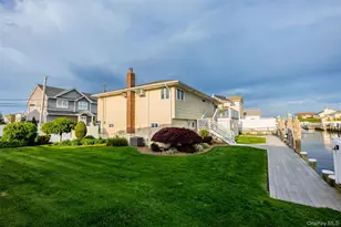 2756 Barbara Rd, Bellmore, NY 11710 - Photo 30